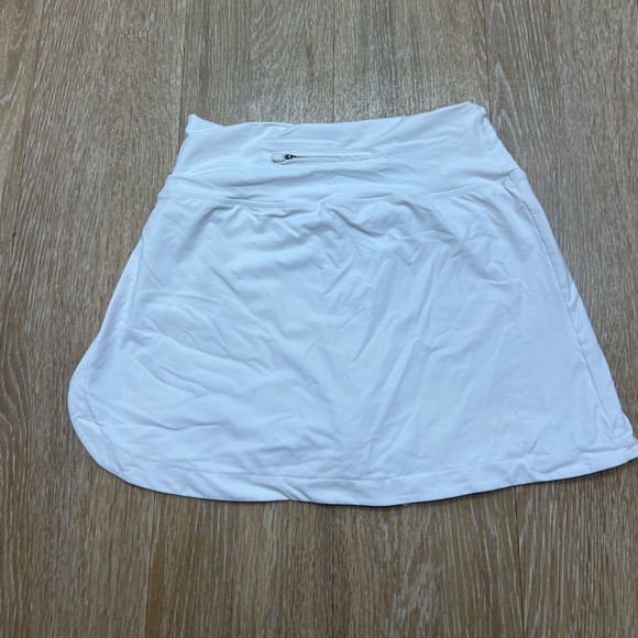 J80 - Picture 2 of 3